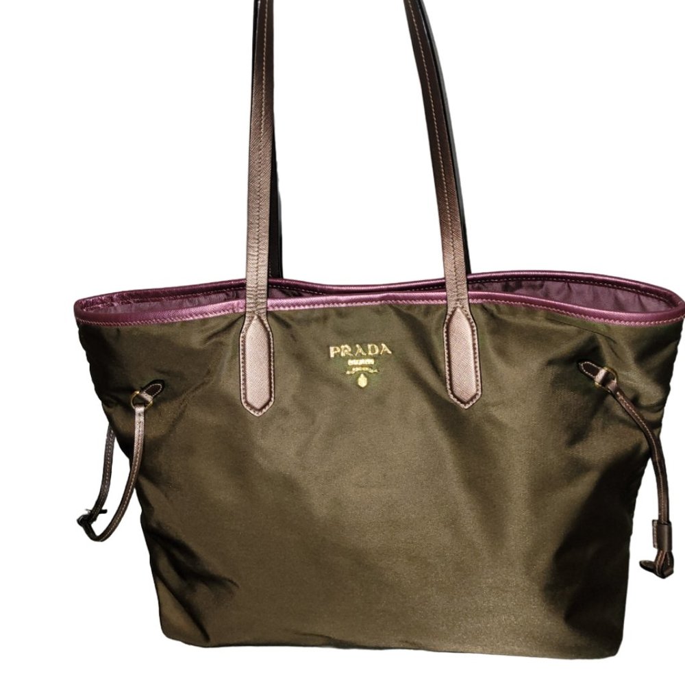 Prada nylon tessuto tote